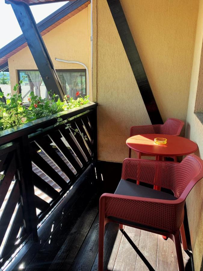 Pensiunea La Bella Vista Poiana Negrii Exterior foto